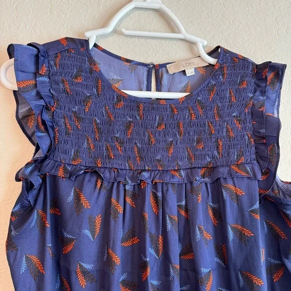 LOFT Flutter Short Sleeve Feather Blue and Orange Blouse Medium - Picture 2 of 4